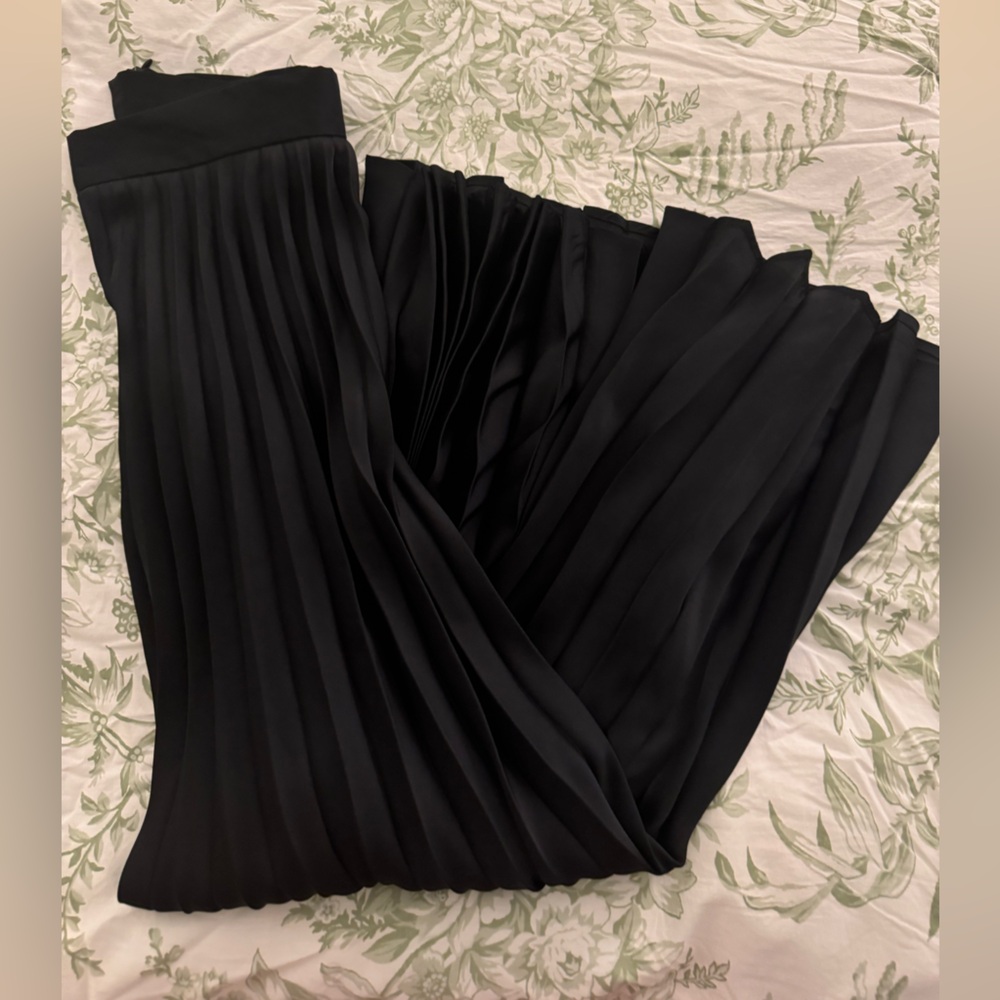 Zara Satin Pleated Skirt